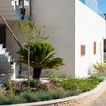 Lena Luxury Apartments II