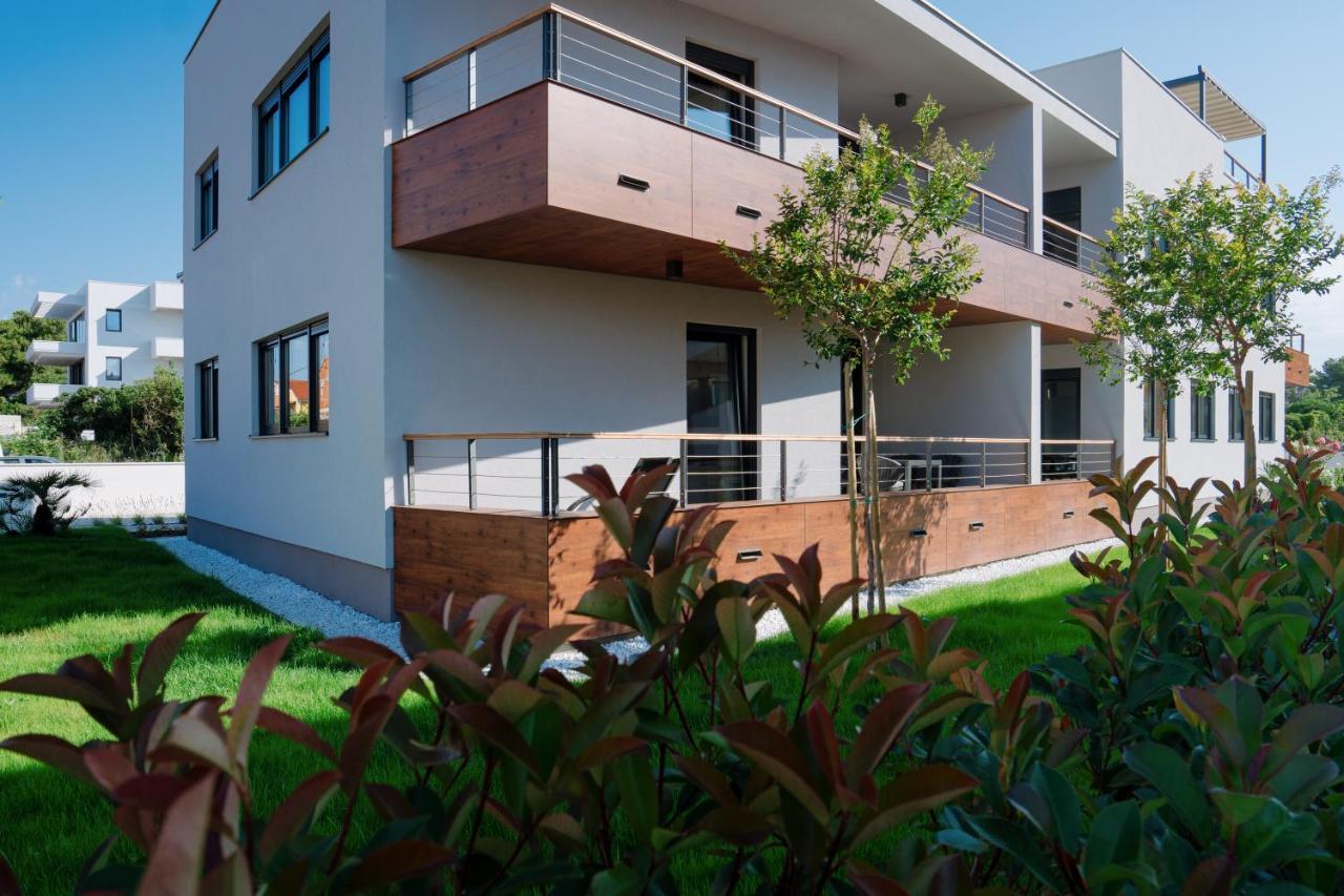 Lena Luxury Ii Apartament